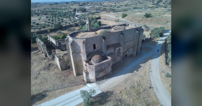 Cultura destina más de 3,5 millones de euros en 2026 a la restauración del patrimonio arquitectónico religioso extremeño