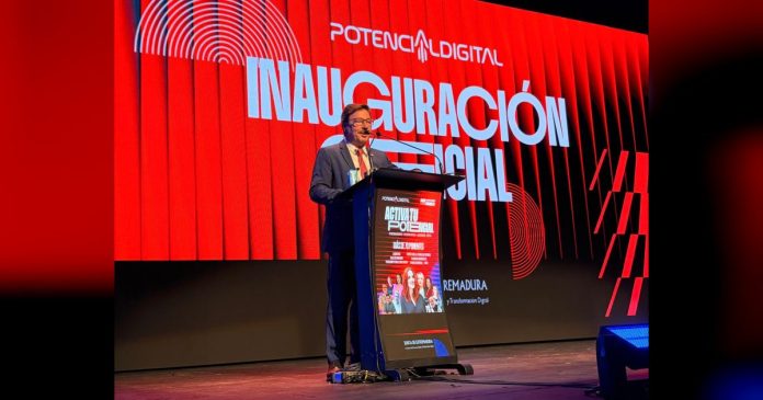 Santamaría inaugura Potencial Digital 2026 que reúne en Cáceres a más de 5.000 inscritos para abordar los retos de la transformación digital