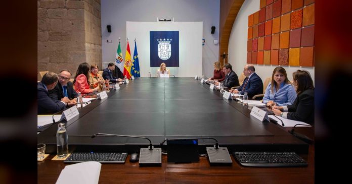 La Junta de Extremadura aprueba el nuevo Plan de Vivienda, Rehabilitación y Suelo de Extremadura 2026-2030, dotado con 951 millones de euros