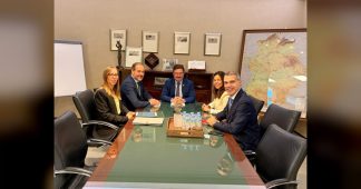 La Junta y la empresa AESC abordan soluciones de vivienda para acompañar el desarrollo de la gigafactoría de Navalmoral