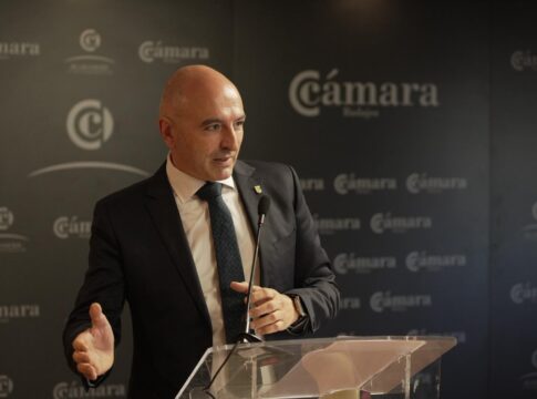 Doce empresas extremeñas inician el Programa AMPLIA para aplicar automatización e inteligencia artificial en sus procesos de negocio