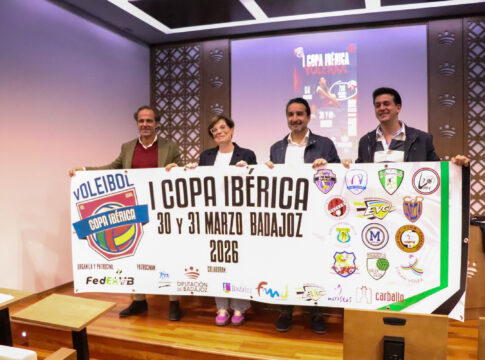 La Junta de Extremadura respalda la I Copa Ibérica de Voleibol, que reunirá a más de 500 jóvenes deportistas en Badajoz y Elvas