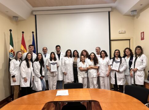 El Servicio de Farmacia Hospitalaria del Complejo Hospitalario Universitario de Badajoz obtiene la certificación QPEX de excelencia en la atención a pacientes externos