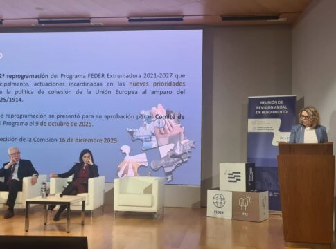 La directora general de Fondos Europeos presenta la reprogramación de FEDER con nuevas actuaciones en vivienda asequible y respuesta ante emergencias