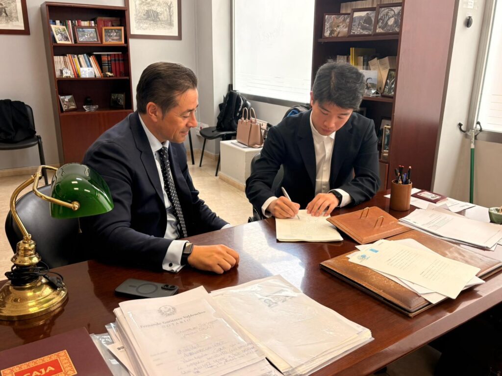 La fábrica de Cátodos de Hunan Yuneng materializa la compraventa de la parcela en ExpacioMérida