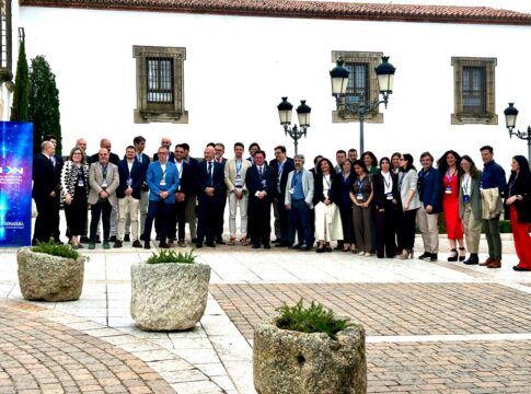 El consejero de Economía afirma que el Programa Orión representa una decisión estratégica de las empresas por crecer y competir