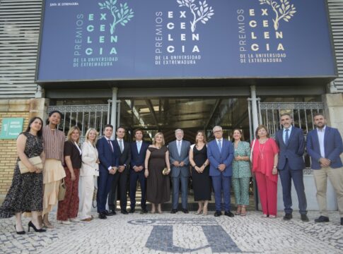 Educación reconoce a 127 alumnos de UEX con los Premios Excelencia por su esfuerzo y talento