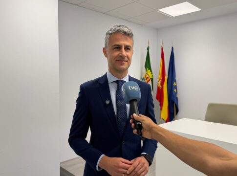 El SES publica una Guía de Buenas Prácticas para reforzar el acompañamiento en sus centros, servicios y unidades