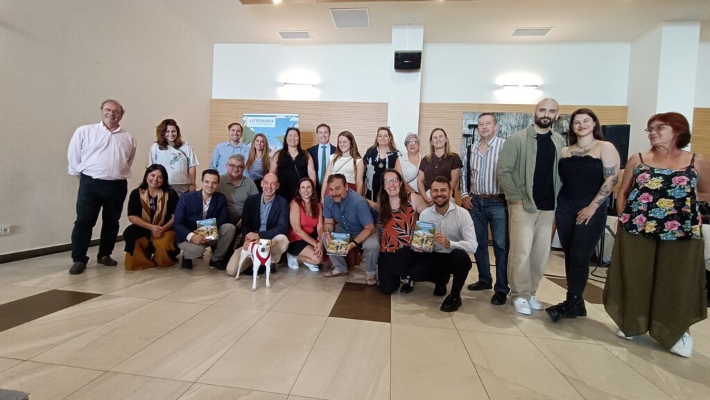 Extremadura celebra una jornada profesional para impulsar el turismo con mascota