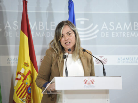 La Junta de Extremadura destina 307 millones de euros a impulsar la vivienda, las infraestructuras y el transporte en la región