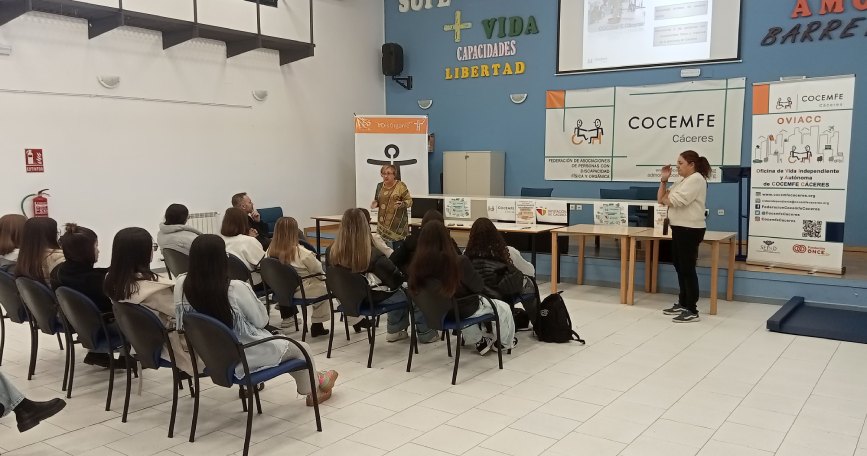 La Junta concederá la Medalla a la Defensa de las Víctimas del Terrorismo en Extremadura a Ángel Juanes, Ángela Gómez-Rodulfo, Cocemfe y la asociación de vecinos de Nuevo Cáceres