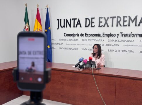 Extremadura registra el menor número de desempleados de su historia y alcanza los mejores datos de empleo de las últimas tres décadas