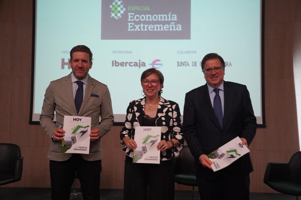 Morán destaca la apuesta por la industria, la ciencia y la innovación como motores de desarrollo y crecimiento de Extremadura