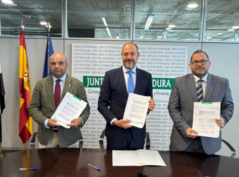 La Junta y los colegios de la Abogacía de Cáceres y Badajoz amplían el asesoramiento jurídico a afectados por la ocupación ilegal y los impagos de alquiler