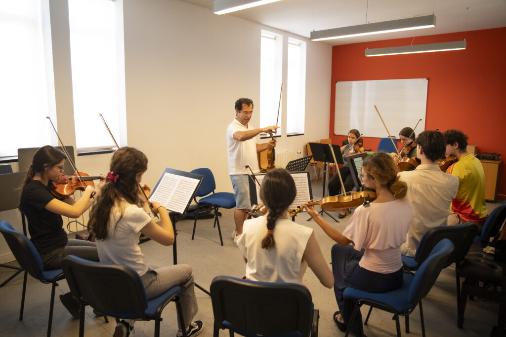La Orquesta Joven de Extremadura reúne en Badajoz a más de 50 jóvenes músicos de España y Portugal en su I Encuentro OJEX 2026