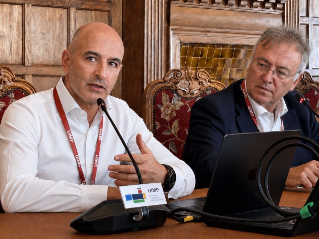 Extremadura reduce un 26 % las cargas administrativas y presenta en el principal foro nacional su modelo de Simplificación Inteligente
