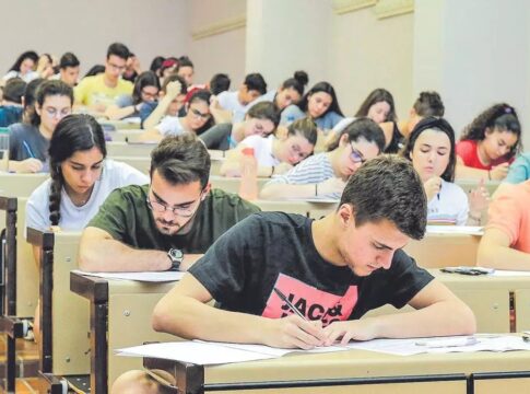 Comienza en Educación la convocatoria para crear listas de espera extraordinarias de docentes en 32 especialidades no universitarias