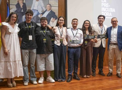 La Junta de Extremadura premia tres proyectos innovadores en el encuentro Pitch Fest de la IV Generación de La Pre-incubadora