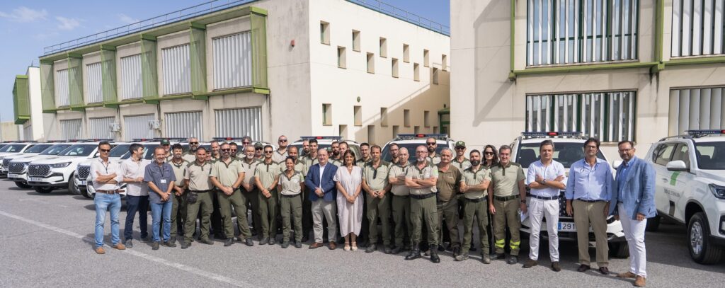 Agricultura invierte 1,2 millones de euros en la compra de 28 todoterrenos adaptados para los agentes del medio natural