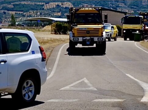 Medios del Plan Infoex colaboran en la extinción del gran incendio forestal de Ávila