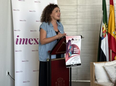 El IMEX presenta el Proyecto EMMA que trabajará con mujeres migrantes para su inserción sociolaboral
