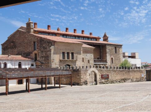 La Red de Hospederías de Extremadura diseña su nuevo menú gastronómico de caza para la temporada 2026-2027