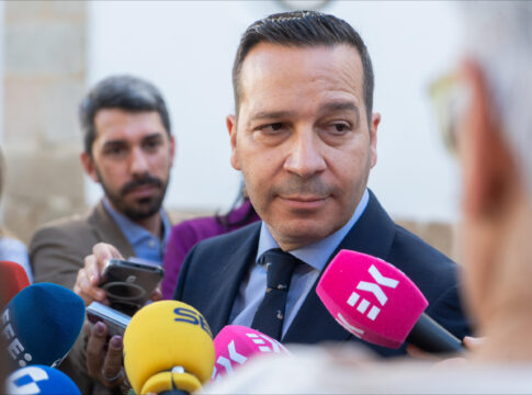 Extremadura rechaza participar en la Comisión Sectorial de Infancia y exige al Estado resolver individualmente la situación de los menores de Ceuta