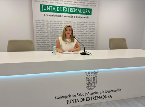 La Junta de Extremadura destaca el éxito del programa ’55 y Más’, que supera ya los 800 participantes en su tercera edición