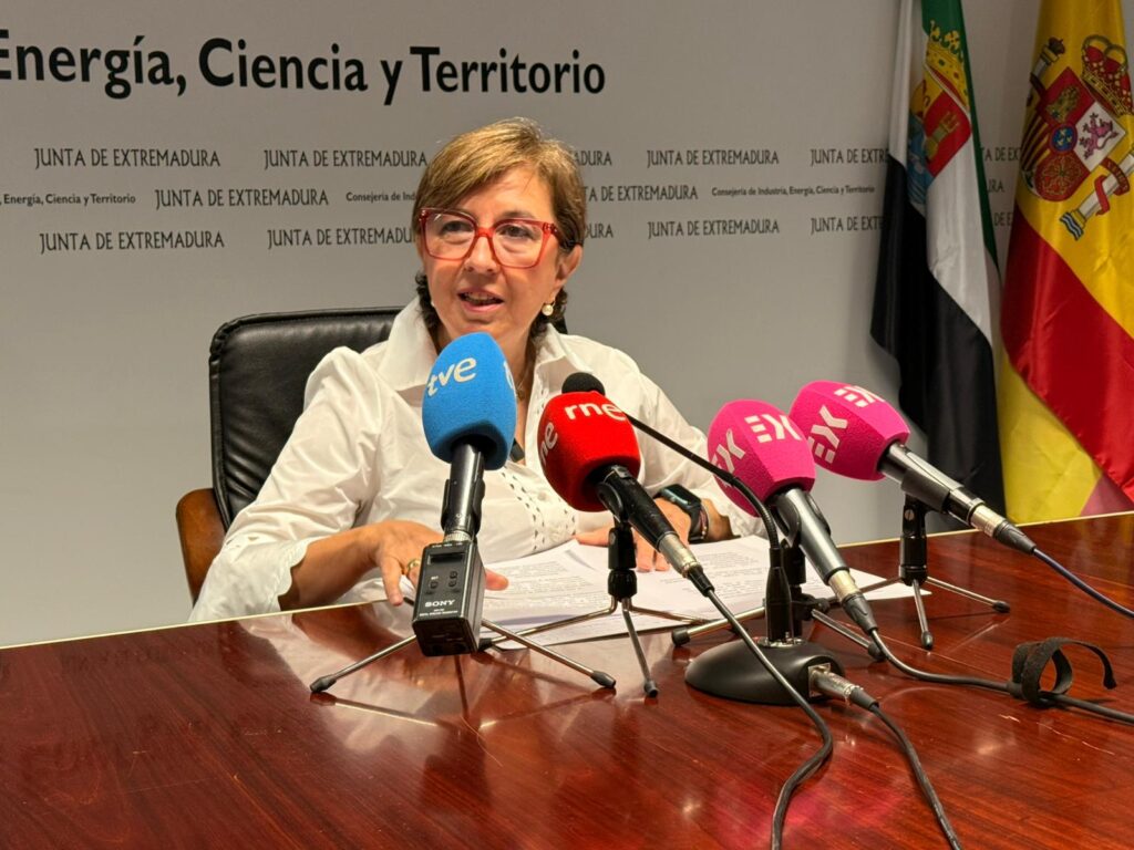 Extremadura alegará contra el proyecto de Real Decreto que regulará los requisitos para la implantación de centros de datos