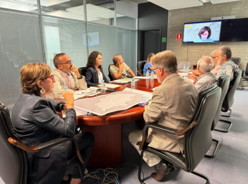 Junta, Diputación de Cáceres y CHT colaboran para garantizar el abastecimiento en las zonas afectadas por el incendio de Pinofranqueado